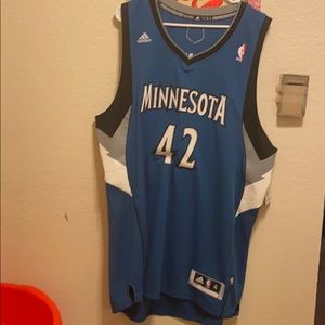 Kevin Love Minnesota 42 jersey